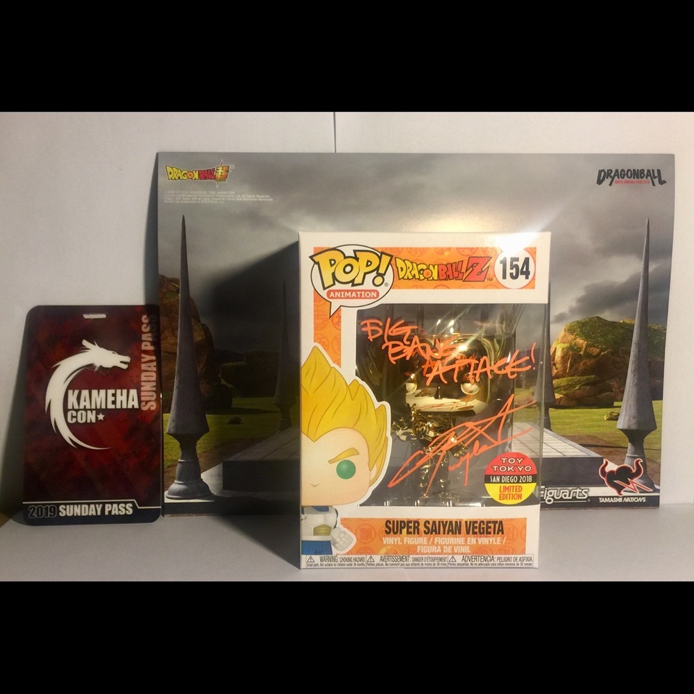 Funko pop vegeta gold chrome Signed Chris sabat